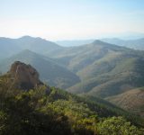 massif-esterel-rando-excursion-marche-vtt-location-vacance-agay-var