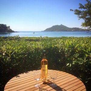 vue-baie-agay-residence-agathos-var-location -vacance