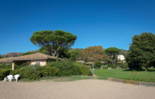 Bastidons-coté-plage-face-mer